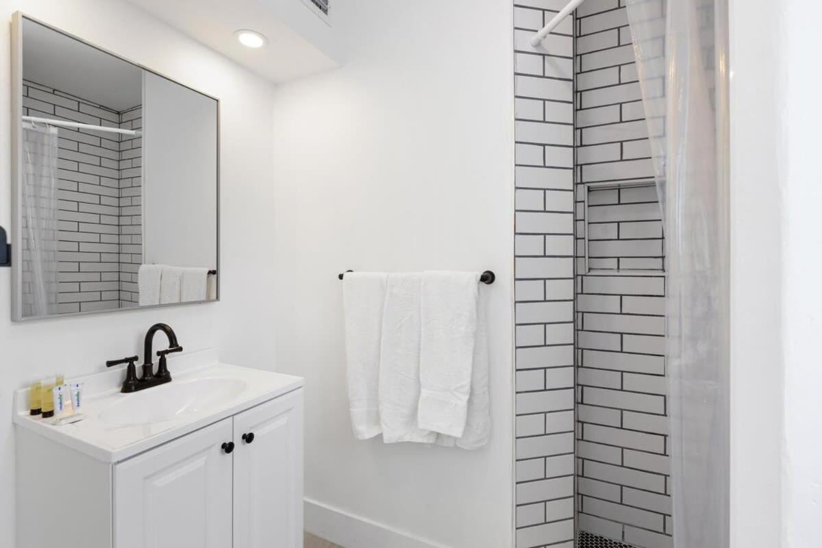 Charming 2 Bedroom Apartment In Victoria Park Fort Lauderdale Ngoại thất bức ảnh