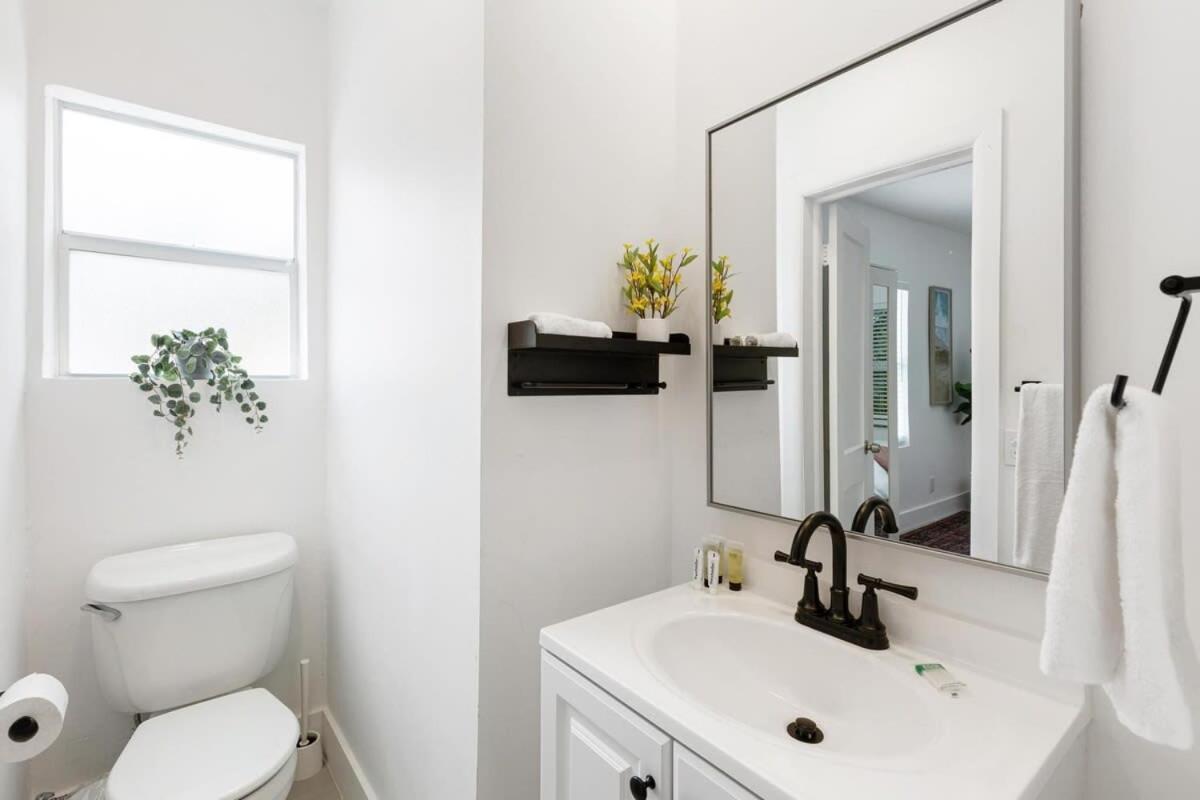 Charming 2 Bedroom Apartment In Victoria Park Fort Lauderdale Ngoại thất bức ảnh